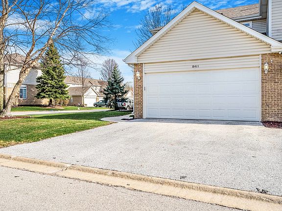 2nd image of 8411 Kirby Dr