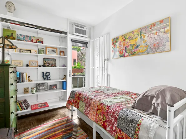 48 West 105th Street image 4 of 11