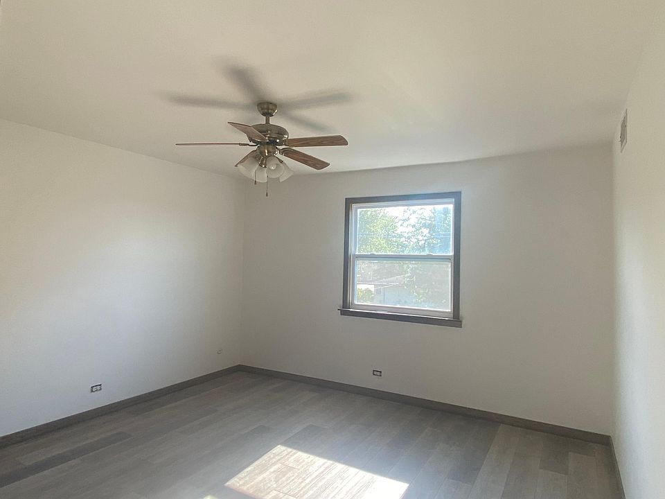 back bedroom