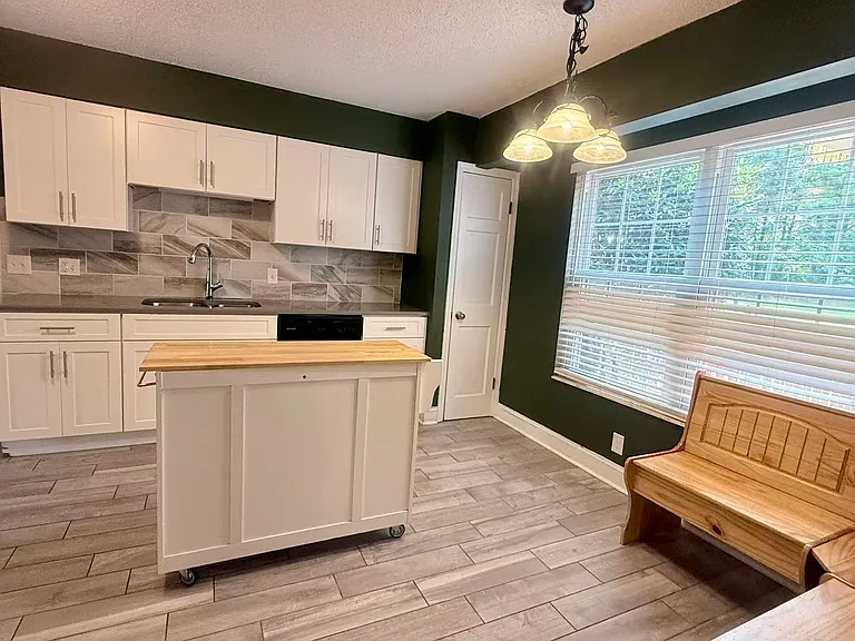 3533 Wood Bridge Dr — Photo 6