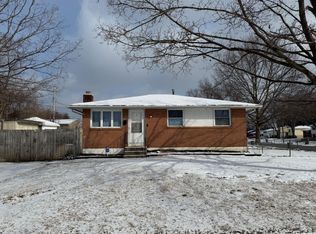 5200 Hatfield Dr, Columbus, OH 43232