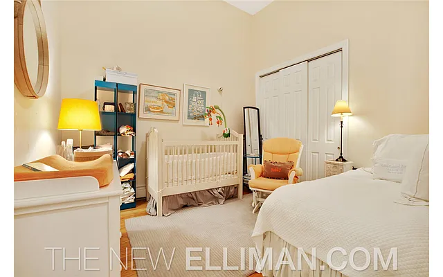 Rented by Douglas Elliman | media 18