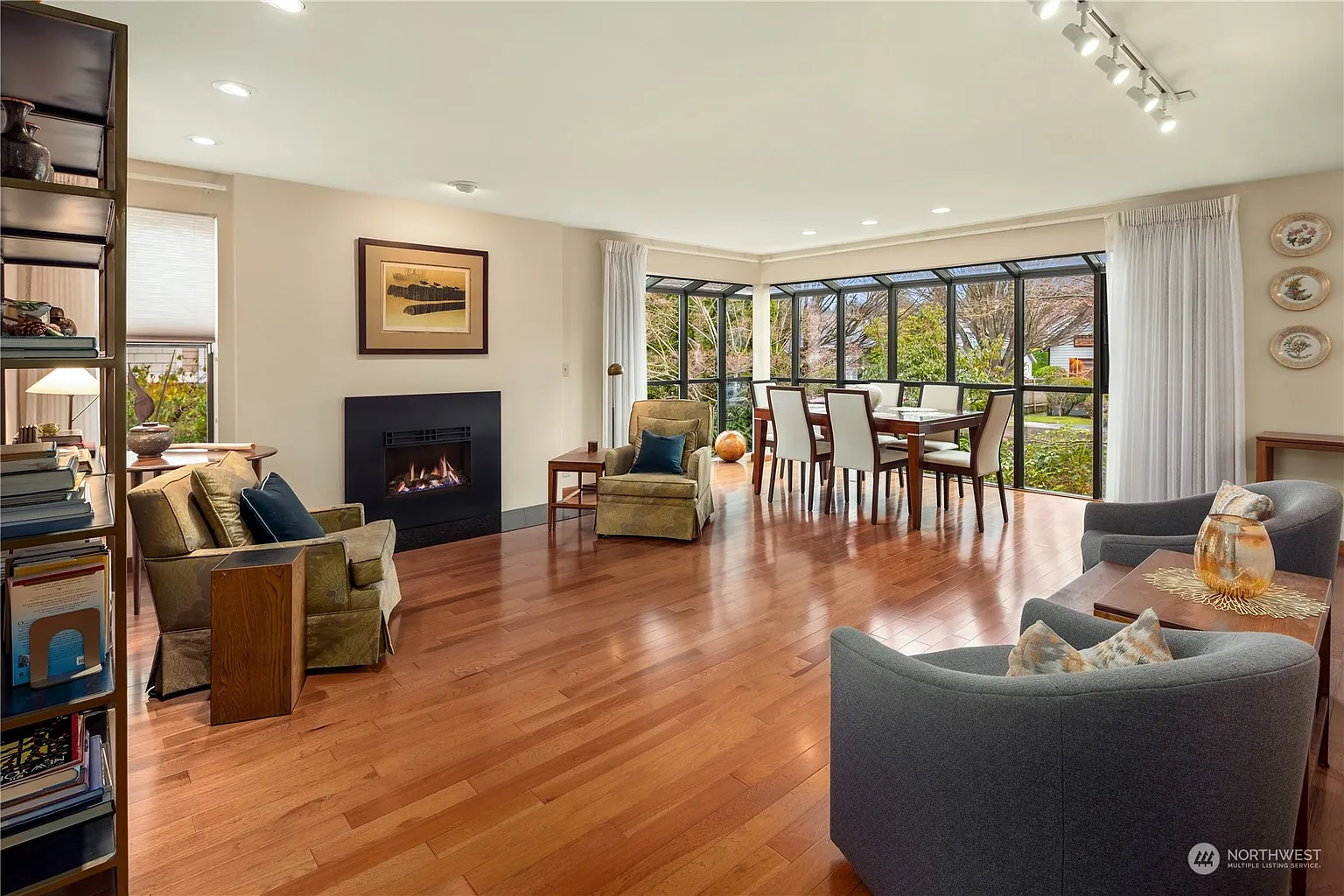 201 3rd Avenue N #210 photo 1