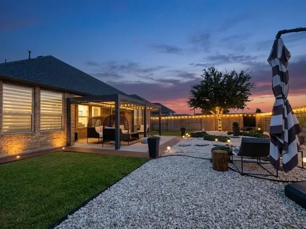2305 Olive Forest Ln, Manvel, TX 77578