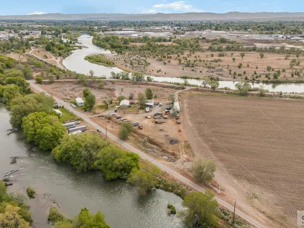 451 W Highway 39, Blackfoot, ID 83221