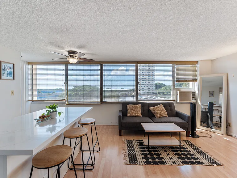 1060 Kamehameha Hwy #303B — Photo 11