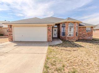 404 Oakridge Ave, Lubbock, TX 79416
