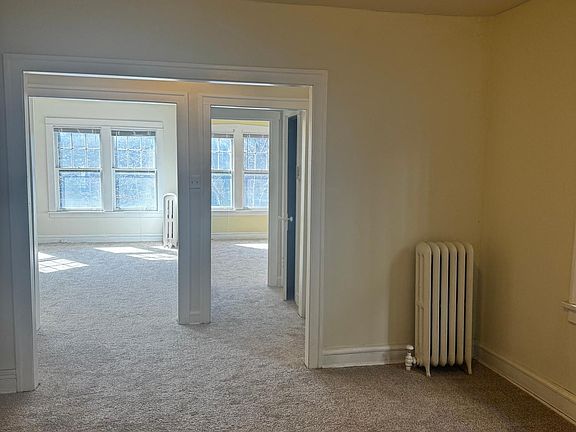 3rd image of 4017 N Mozart St #3
