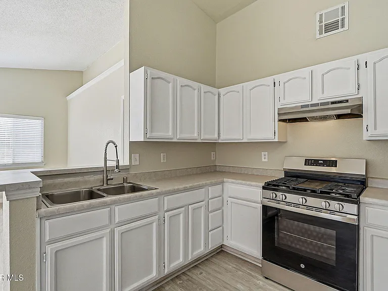 11764 Balladeer Ave — Photo 11