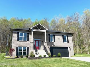 3406 Westhill Cir, Louisville, KY 40214