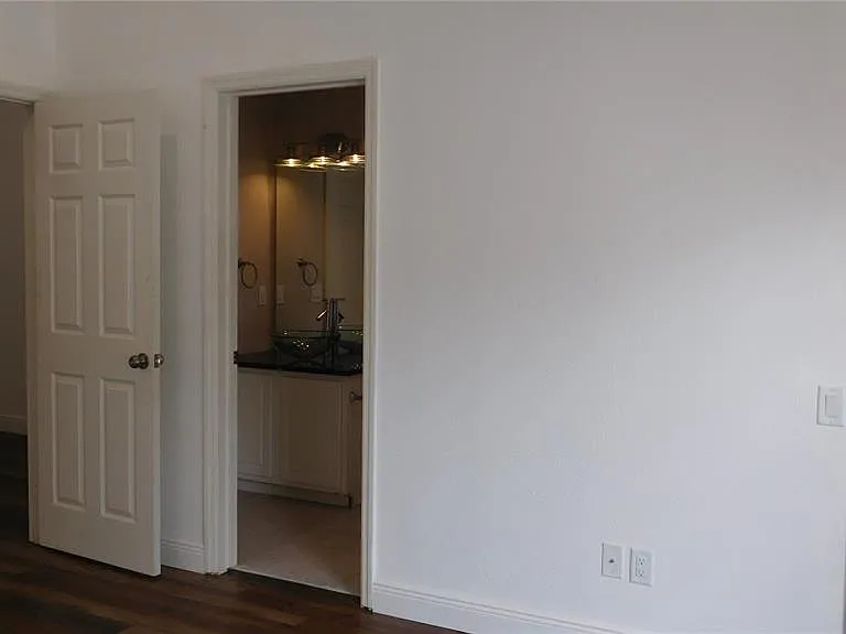 1508 Florentino Ln — Photo 38