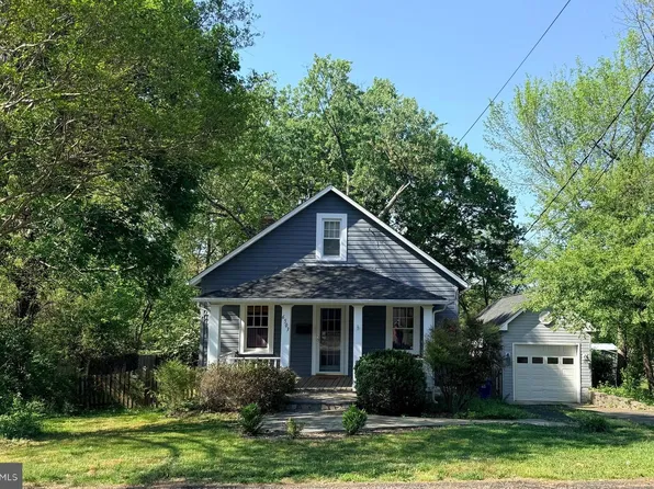 6503 16th St N, Arlington, VA 22205