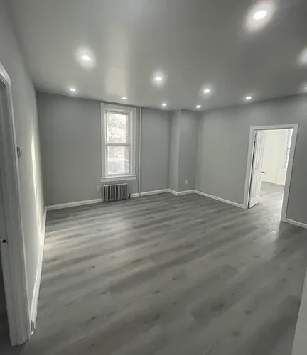 255 Ridgewood Ave #2 Photo 1