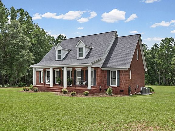 3rd image of 395 Crotwell Rd