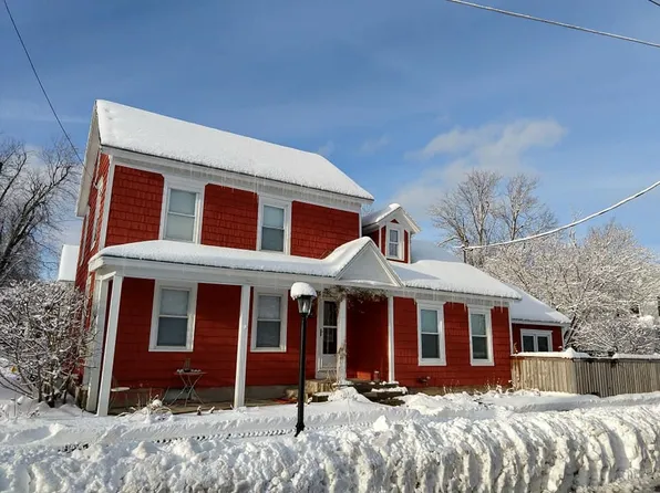 101 Monroe St, Sackets Harbor, NY 13685