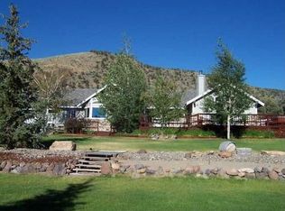 821 Spring Valley Dr, Gardnerville, NV 89410