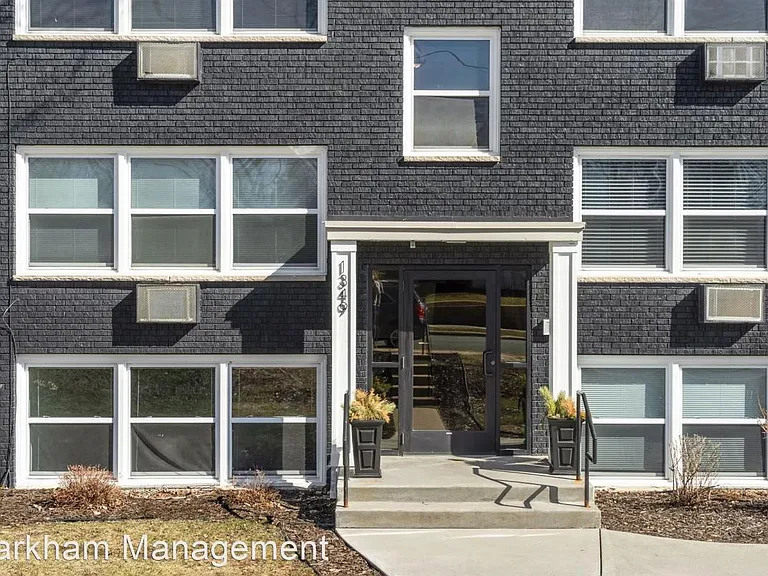 1349 Pennsylvania Ave — Photo 2