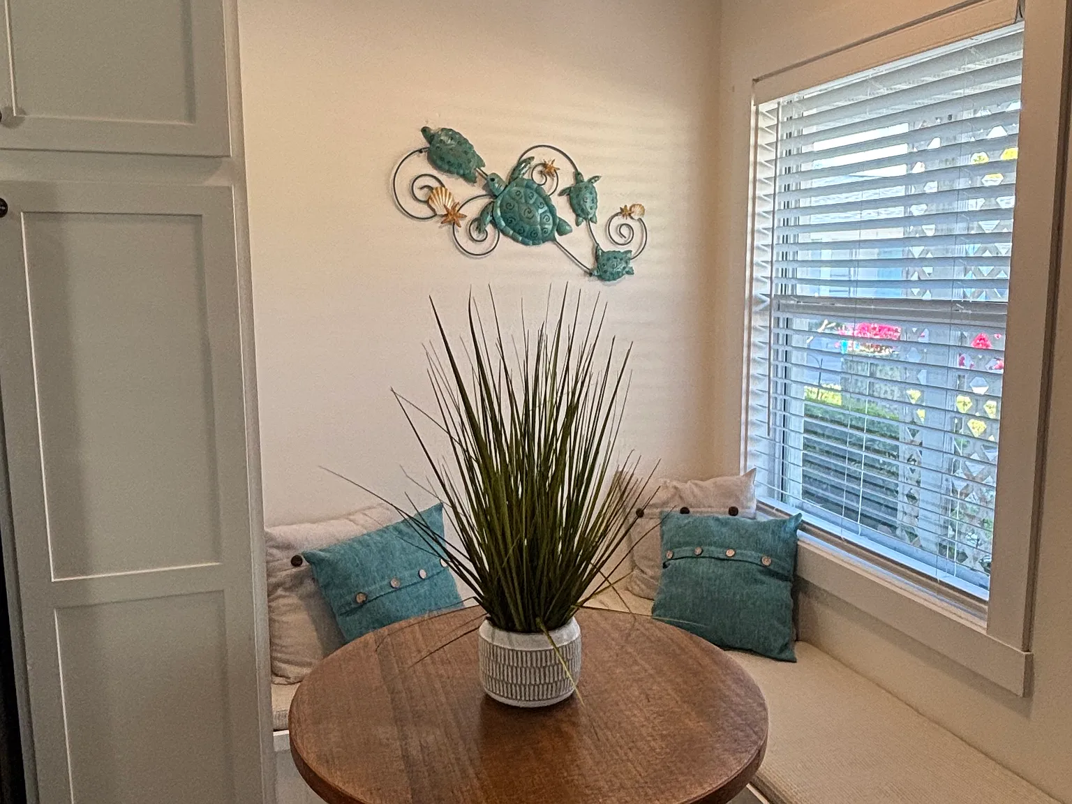 918 Pirate Cove Ln — Photo 4