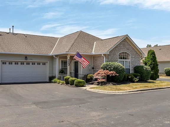 2nd image of 946 Villas Dr
