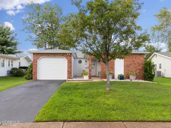 151 Clay Circle, Brick, NJ 08724