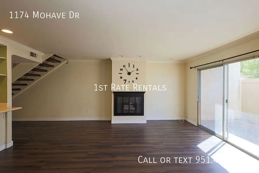 Wonderful Two Bedroom Condo! — Photo 3