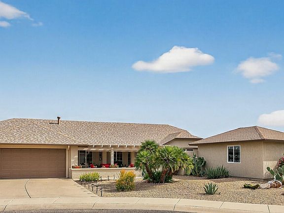 3rd image of 13548 W PAVILLION Drive