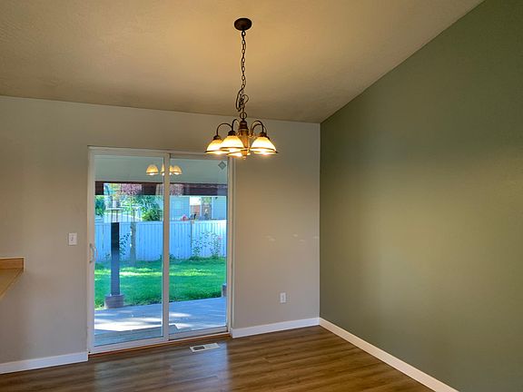 4th image of 2632 W Larix Ct