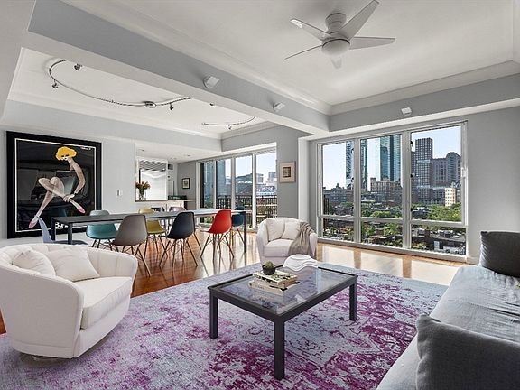 4th image of 505 Tremont St Unit 811