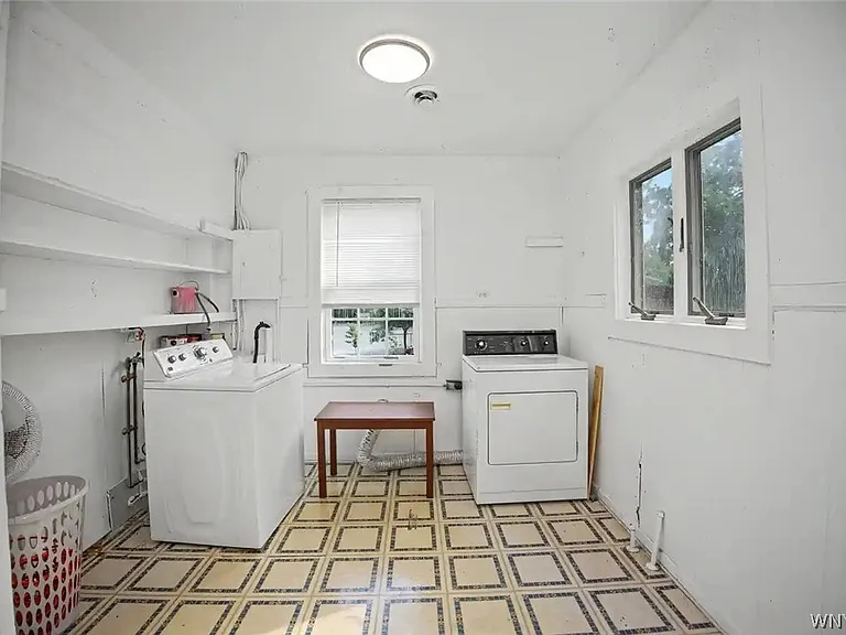 485 Porter Ave — Photo 19