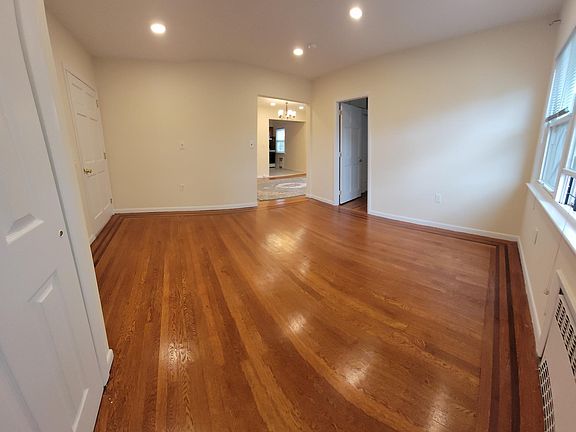 2nd image of 14518 23rd Ave Floor 2