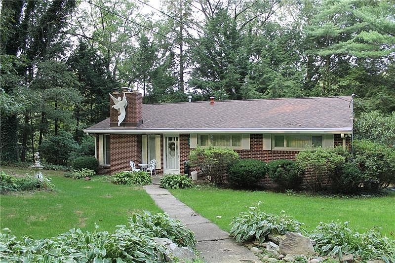 1st image of 419 Edgewood Dr