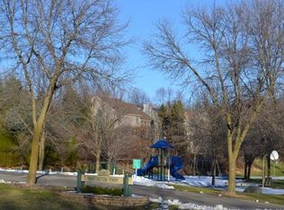 12808 Edgewater Path, Apple Valley, MN 55124