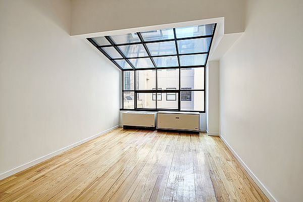 1st image of 60 W 14th St APT 3A