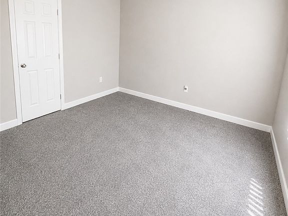 5th image of 1830 N Pecos Rd Unit 140