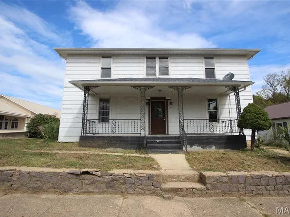 205 E 2nd St, Annapolis, MO 63620