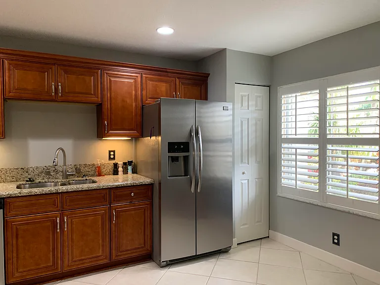 10667 Lake Shore Dr — Photo 20
