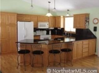 731 Garden Pl, Sauk Rapids, MN 56379
