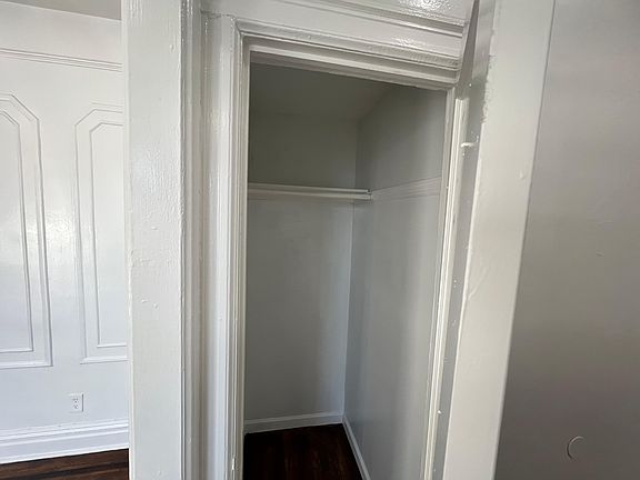 5th image of 71 Lexington Ave #9E