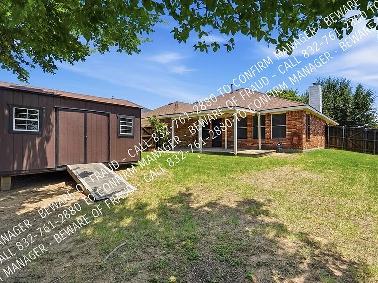 615 Magnolia Ln — Photo 25