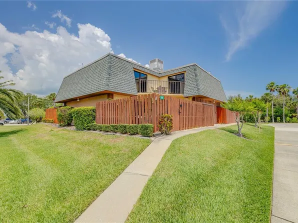 90 Cedar Dunes Dr, New Smyrna Beach, FL 32169