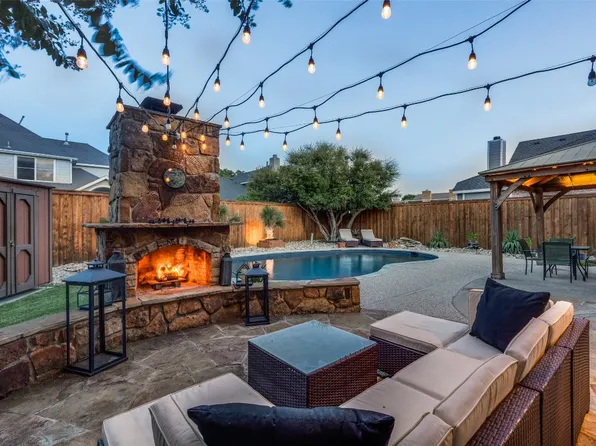 5704 Courtney Cir, Haltom City, TX 76137