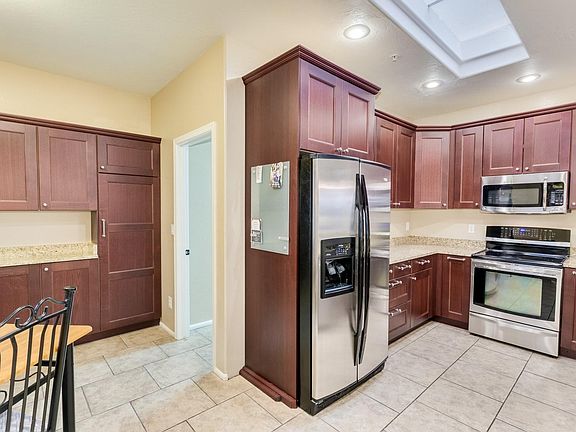 3rd image of 8088 E Maria Dr