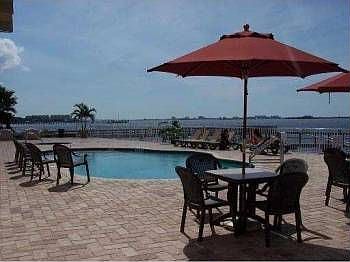 2nd image of 1420 Bayshore Blvd #203