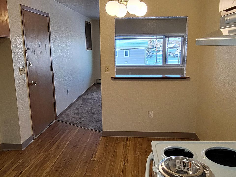 1st image of 930 28th Ave #1A