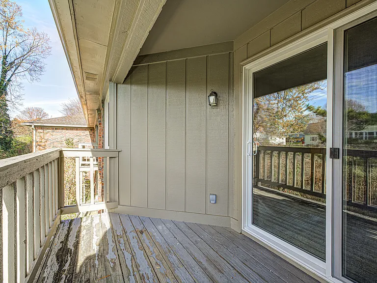Greenfield Knoll Apartments — Photo 14
