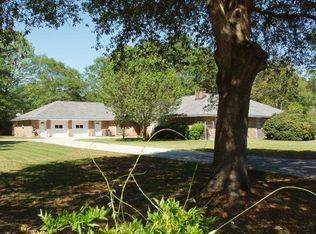 4 Windy Acres Rd, Carriere, MS 39426