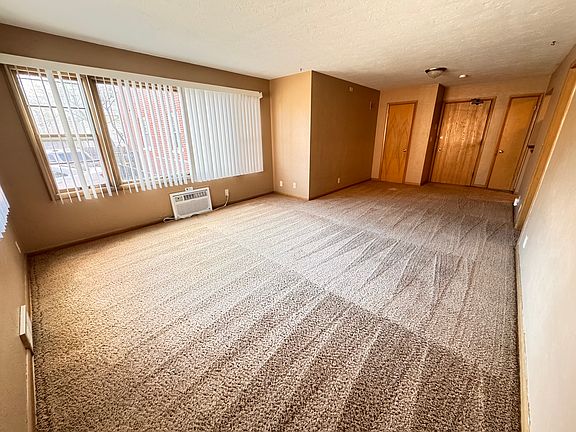 5th image of 1400 S 20th St APT 3