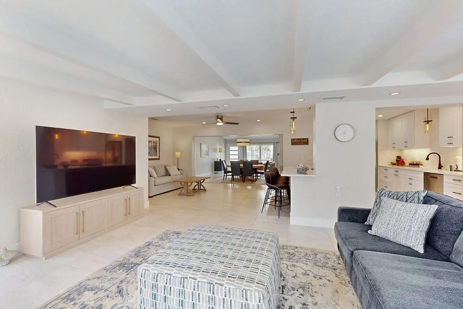 3 bed, 3.0 bath, 2088 sqft, $7,655 — Photo 1