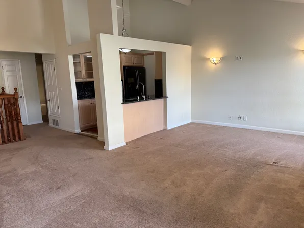 2223 Kalenda Cmn, Fremont, CA 94539