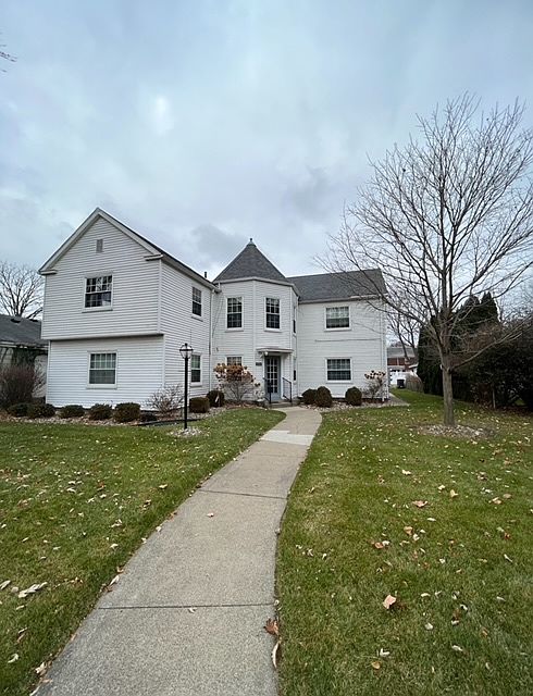1st image of 225 W Wayne St APT 5